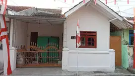 Disewakan Rumah Kebonsari Indah Blok P.8 Jember