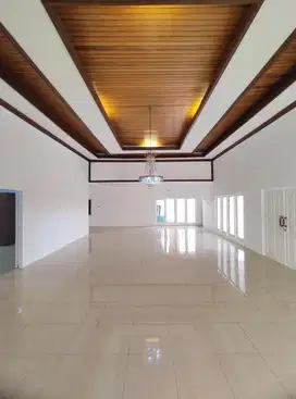 Rumah baru selesai renovasi di Kemang, Jaksel