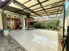 Rumah tanah Luas di Arcamanik Bandung