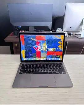 MacBook Pro M1 2020 Ram 8GB SSD 256GB Siap Pakai