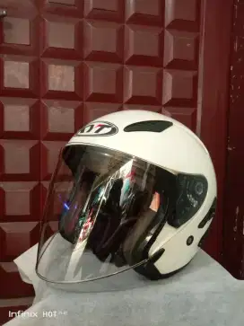 Helm KYT Galaxy Flat R double visor