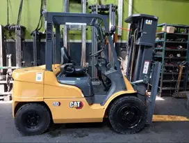 Forklift Caterpillar 3 Ton,Manual,Tiang Threelift,Mesin S4S,Tahun 2022