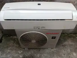 Dijual AC 1/2 pk merk Sharp 310 watt