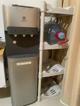 Dispenser Electrolux EDBMFDXSF Bonus Rak Galon 4 Tingkat