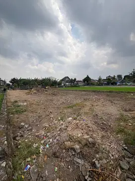 Dekat UGM dalam perumahan nogotirto jogja, SHM P unit
