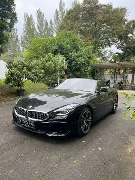 BMW Z4 2021 hitam black Bmw z4 2020 z4 2022 low km record mobil bu