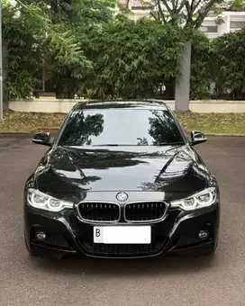 BMW 330i Sport Line LCI 2019 Black hitam interior red 330i 2018 bu