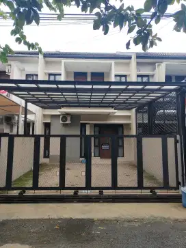 Rumah minimalis Lux siap huni di komplek Turangga buahbatu bandung