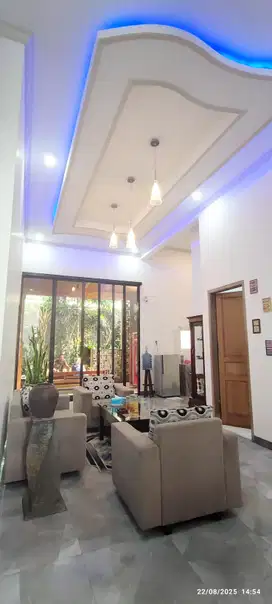 Rumah villa kota malang