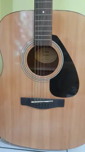 Gitar Yamaha F310