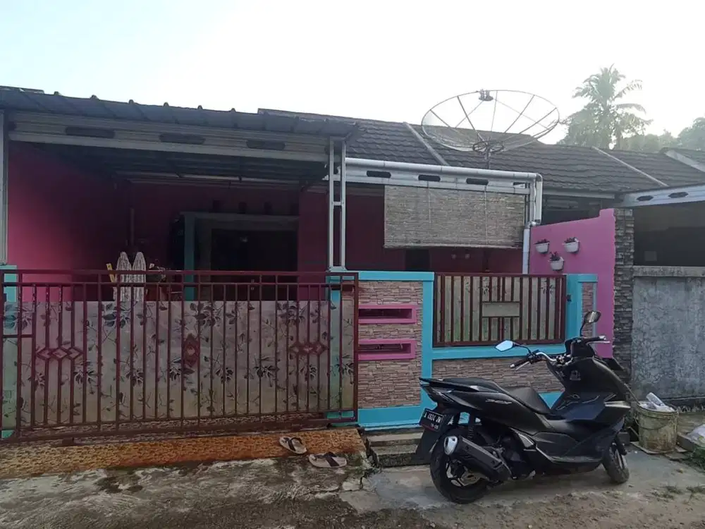 Jual/Over Kredit Rumah Siap Huni Hanya 30 Meter dari Jalan Raya