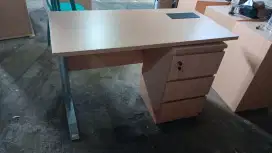 Meja Kantor Hpl