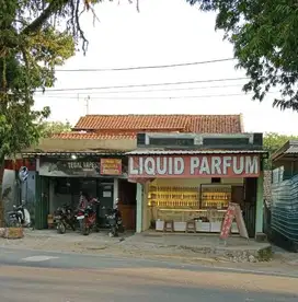 rumah strategis slawi