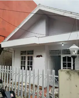 Disewakam rumah dalam komplek dekat bintaro plaza