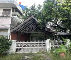 RUMAH MEWAH LOKASI STRATEGIS JL RAHARJA PONDOK PINANG JAKSEL