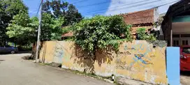 Dijual Rumah Lama Hitung Tanah Hook di Pasirluyu BKR