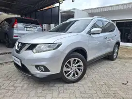 Pajak Panjang Nissan Xtrail  2.5 Bensin-AT 2017 Hitam