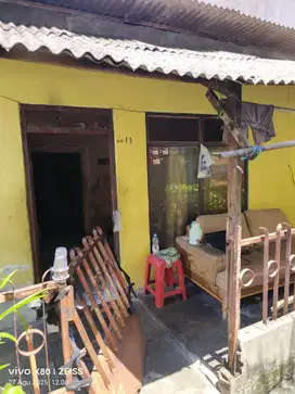 Rumah tua hitung tanah di gang salak tanjung duren jakarta barat