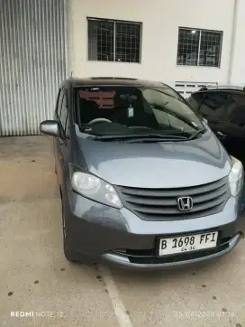 Honda frewd 2010