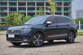 Volkswagen VW Tiguan 2021/2022 Allspace 1.4 TSI Suv Hitam all space