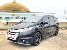 Honda Odyssey E Prestige Tahun 2015 Automatic Hitam