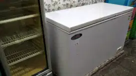 Chest Freezer / Freezer Daging Daimitsu 400 liter