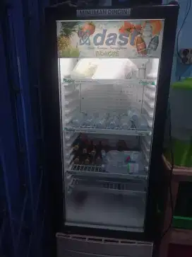 SHOWCASE RAK 4 SUSUN