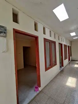 Disewakan Kontrakan 1 Pintu 3 Petak.