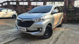 DP Rendah  7JT Daihatsu Xenia 1.3 R Bensin-MT 2018 Silver