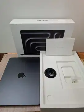 Macbook pro m4 14inc 16/512 black ibox