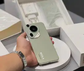 Second Huawei Pura 70 Ultra • 16 / 1 Terabyte