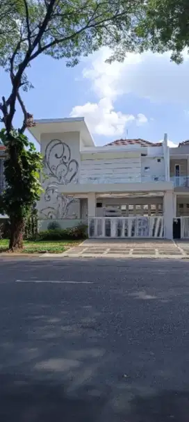 Dijual rumah mewah desain minimalis kontemporer