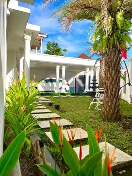 Rumah baru lux + kolam renang
