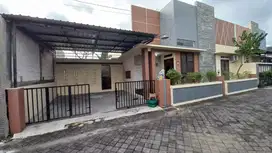 Rumah Luas di Perum Strategis Dekat Rs Mata Solo