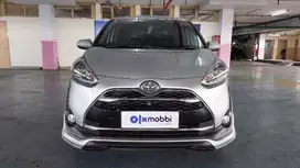 DP MURAH Toyota Sienta 1.5 Q Bensin-AT 2017 Silver CTOUB