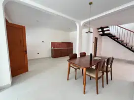 Rumah Aesthetic Tropis Baru Renovasi di Komplek Arcamanik Endah