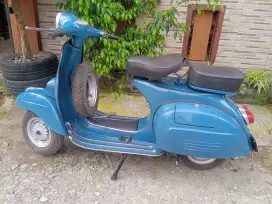 Vespa super 1975,Pajak Isi,Plat D,STNK 2027