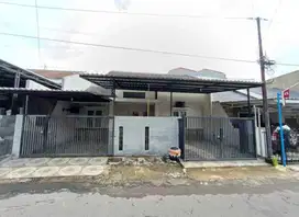 Dijual Rumah Pondok Nirwana Dekat Merr