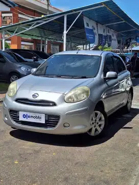 DP Rendah - Nissan March 1.2 L Bensin AT 2011 Silver