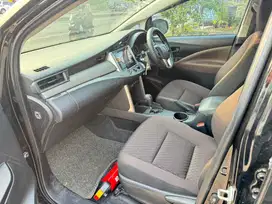 Toyota Innova Diesel Matic 2024