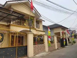Rumah 2 Lantai di Dewa Ujung Ciracas, Hanya 15 Menit Ke Tol Rambutan