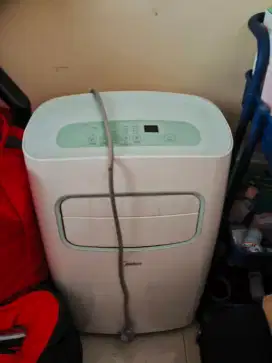 AC Pendingin Ruangan Midea 1 PK