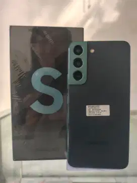 Samsung S22 8/256