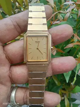 Jam Seiko tank Quartz lapisan emas atau mikron original