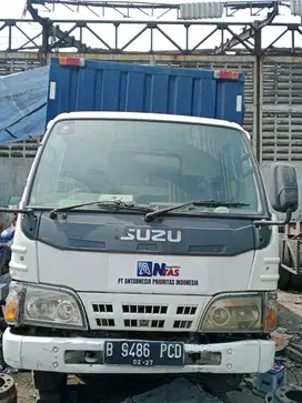 Isuzu CDD NKR 55