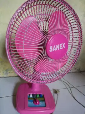 KIPAS ANGIN STAND MERK SANEX, UKURAN '12, KONDISI 100% MESIN BARU