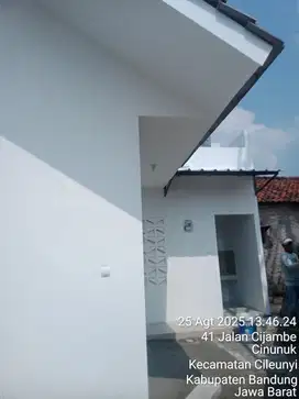 Rumah cost cantik pinggir jalan desa