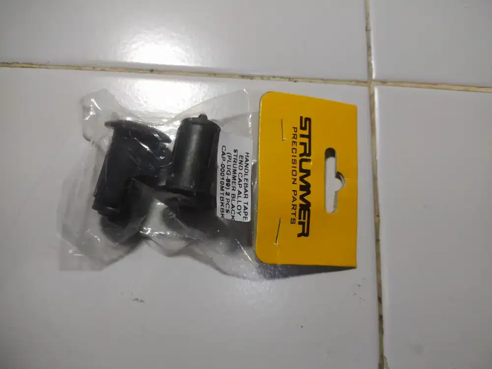 Tutup stang sepeda