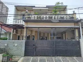 Dijual Rumah 2 Lantai Luas Siap Huni dikawasan Elite Galaxy Bekasi