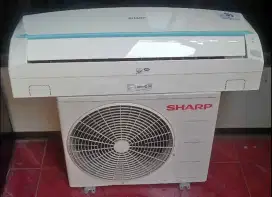 Ac Sharp Thailand 1/2 pk freon R32 original